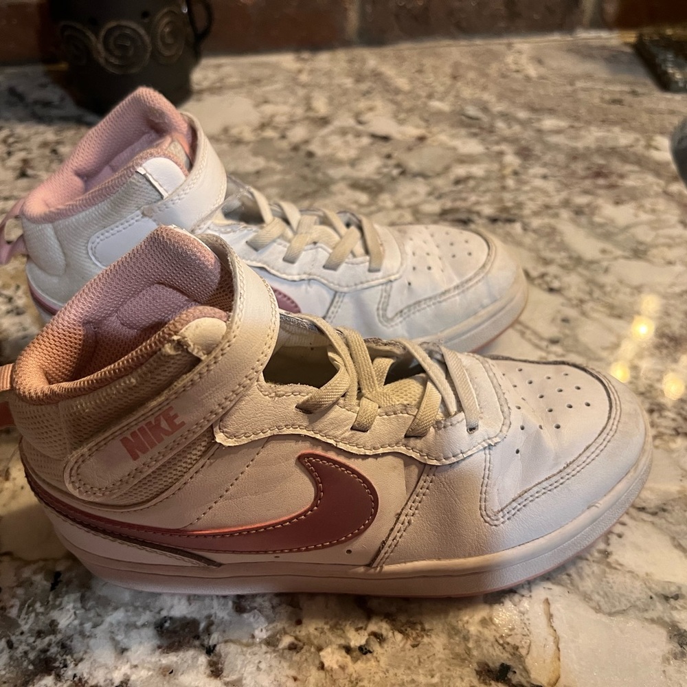 Nike girls high top shoes size 2Y